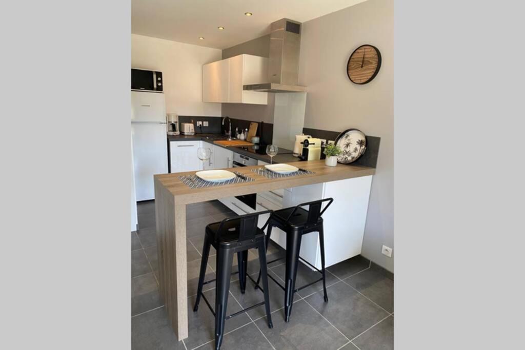 Le Continental Beau T2 Plein Centre + Parking Apartment Annecy Exterior photo